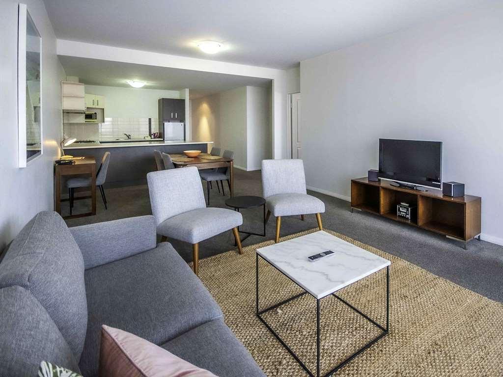 Mantra Wollongong Aparthotel Room photo